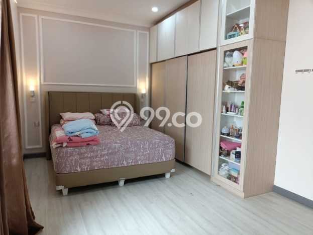 Rumah Elit LB 300m2 Siap Pakai Desain Elegan di Gading Serpong, Tangerang Rumah Elit LB 300m2 Siap Pakai Desain Elegan di Gading Serpong, Tangerang