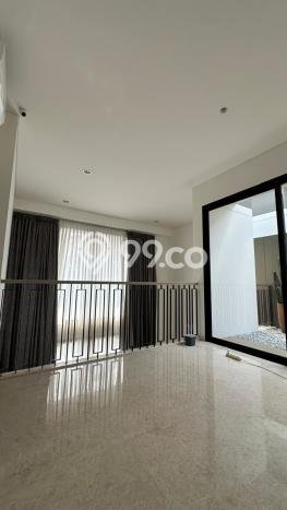 Rumah PREMIUM! area BSD, Tangerang, LT 230m² LB 370m², HARGA SPESIAL Rumah PREMIUM! area BSD, Tangerang, LT 230m² LB 370m², HARGA SPESIAL