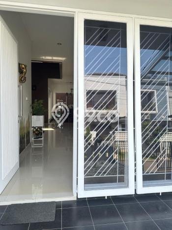 Dijual Rumah Premium dengan Fasilitas Sekitar Lengkap di BSD, Tangerang Selatan Dijual Rumah Premium dengan Fasilitas Sekitar Lengkap di BSD, Tangerang Selatan
