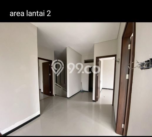 Dijual Cepat Rumah Bagus Siap Huni LB 158m2 di Rungkut, Surabaya Dijual Cepat Rumah Bagus Siap Huni LB 158m2 di Rungkut, Surabaya