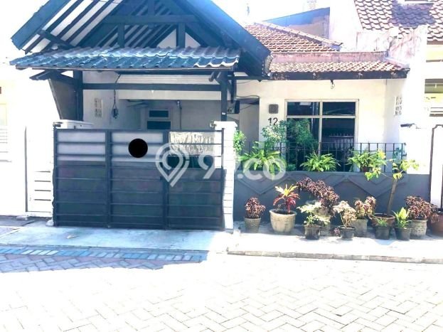Dijual Rumah Eksklusif 2 KT di Dukuh Kupang, Surabaya Dijual Rumah Eksklusif 2 KT di Dukuh Kupang, Surabaya