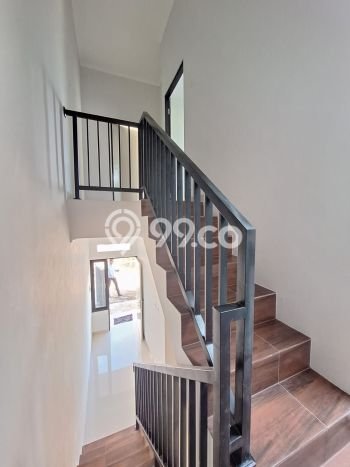 Rumah Strategis Minimalis Lb 64m2 di Rungkut, Surabaya Rumah Strategis Minimalis Lb 64m2 di Rungkut, Surabaya
