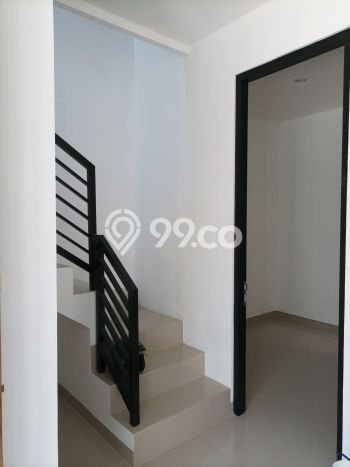 Hunian Cantik Modern Lb 72m2 di Rungkut, Surabaya Hunian Cantik Modern Lb 72m2 di Rungkut, Surabaya
