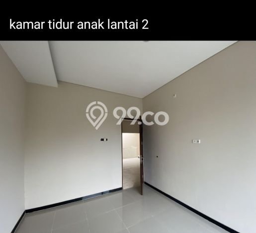 Dijual Cepat Rumah Bagus Siap Huni LB 158m2 di Rungkut, Surabaya Dijual Cepat Rumah Bagus Siap Huni LB 158m2 di Rungkut, Surabaya