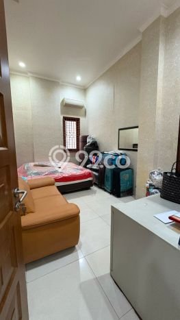 Jual Rumah Mewah Elegan Dengan View Cantik di Muara Karang, Jakarta Utara Jual Rumah Mewah Elegan Dengan View Cantik di Muara Karang, Jakarta Utara