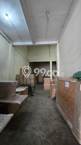 Gudang Premium di , Luas 275m2m², Lokasi Komersial Gudang Premium di , Luas 275m2m², Lokasi Komersial