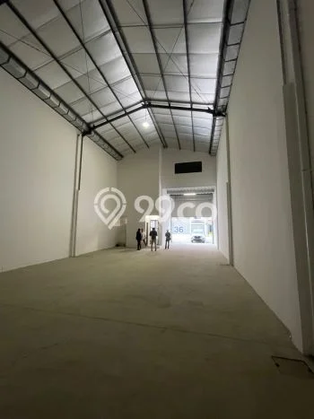 Area Strategis! Disewakan Gudang Lokasi Tangerang, Tangerang Cocok untuk Bisnis Area Strategis! Disewakan Gudang Lokasi Tangerang, Tangerang Cocok untuk Bisnis