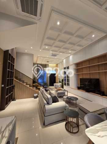 Jual Rumah Luas Megah Dengan View Cantik di Pantai Indah Kapuk 2, Jakarta Utara Jual Rumah Luas Megah Dengan View Cantik di Pantai Indah Kapuk 2, Jakarta Utara