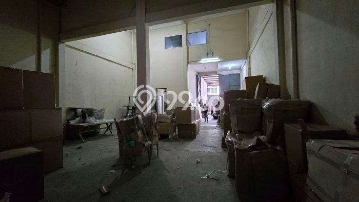 Gudang Premium di , Luas 275m2m², Lokasi Komersial Gudang Premium di , Luas 275m2m², Lokasi Komersial