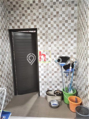 Ready to Use! Luxury House LT 172m2 Desain Elegan di BSD Ready to Use! Luxury House LT 172m2 Desain Elegan di BSD