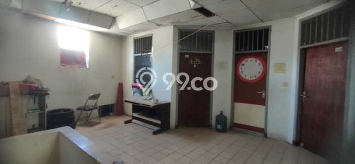 Rumah Luxury di Jakarta Barat Lokasi Strategis Kondisi Terawat Rumah Luxury di Jakarta Barat Lokasi Strategis Kondisi Terawat