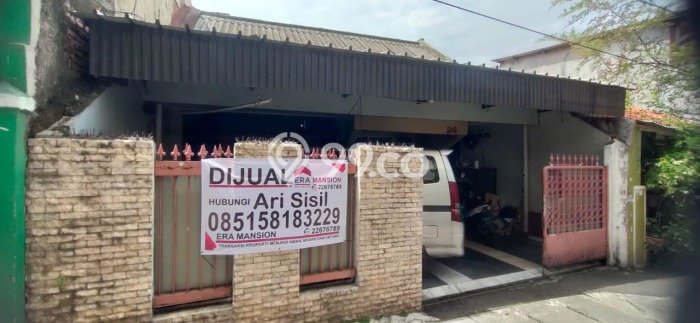 Rumah Luxury di Jakarta Barat Lokasi Strategis Kondisi Terawat Rumah Luxury di Jakarta Barat Lokasi Strategis Kondisi Terawat