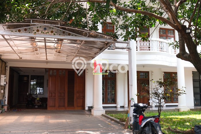 Rumah Mewah LB 600m2 Siap Pakai Desain Elegan di Ragunan, Jakarta Selatan Rumah Mewah LB 600m2 Siap Pakai Desain Elegan di Ragunan, Jakarta Selatan