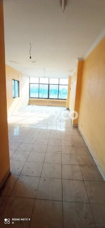 Ruko Dijual di Prime Area Jakarta Barat Luas 150m2 Ruko Dijual di Prime Area Jakarta Barat Luas 150m2