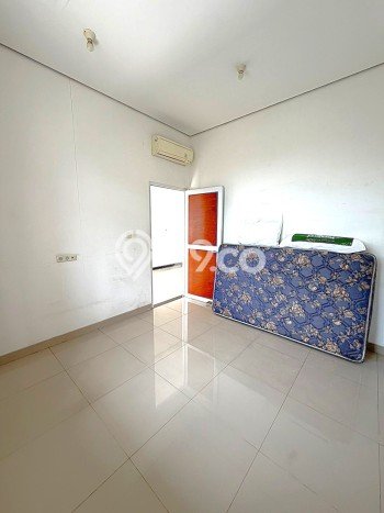 Dijual Rumah Luas Elegan Dengan View Eksklusif di Rawa Buaya, Jakarta Barat Dijual Rumah Luas Elegan Dengan View Eksklusif di Rawa Buaya, Jakarta Barat