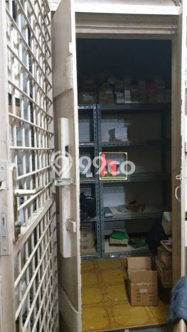 Ruko Dijual Lokasi Emas di Tambora Luas 265m2 Ruko Dijual Lokasi Emas di Tambora Luas 265m2