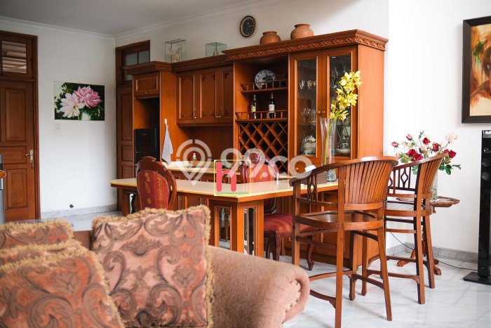Rumah Mewah LB 600m2 Siap Pakai Desain Elegan di Ragunan, Jakarta Selatan Rumah Mewah LB 600m2 Siap Pakai Desain Elegan di Ragunan, Jakarta Selatan