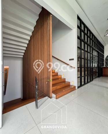 Hot Offer Hunian Premium Ideal dan Luas di Kebayoran Baru, Jakarta Selatan Hot Offer Hunian Premium Ideal dan Luas di Kebayoran Baru, Jakarta Selatan