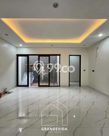 Dijual Rumah Premium dengan Fasilitas Sekitar Lengkap di Jagakarsa, Jakarta Selatan Dijual Rumah Premium dengan Fasilitas Sekitar Lengkap di Jagakarsa, Jakarta Selatan