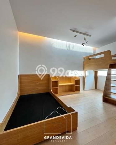 Siap Huni Hunian Elit 4 Kamar di Kebayoran Baru Dekat ke Mana Saja Siap Huni Hunian Elit 4 Kamar di Kebayoran Baru Dekat ke Mana Saja