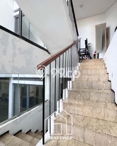 Hunian Mewah LB 298m2 Siap Huni Desain Elegan di Kemang, Jakarta Selatan Hunian Mewah LB 298m2 Siap Huni Desain Elegan di Kemang, Jakarta Selatan