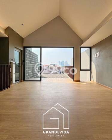 Rumah Elit Modern Tanpa Renovasi di Kemang Jakarta Selatan Rumah Elit Modern Tanpa Renovasi di Kemang Jakarta Selatan