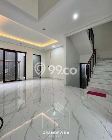 Dijual Rumah Premium dengan Fasilitas Sekitar Lengkap di Jagakarsa, Jakarta Selatan Dijual Rumah Premium dengan Fasilitas Sekitar Lengkap di Jagakarsa, Jakarta Selatan