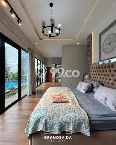 Dijual Rumah Premium dengan Fasilitas Sekitar Komplit di Cinere, Depok Dijual Rumah Premium dengan Fasilitas Sekitar Komplit di Cinere, Depok