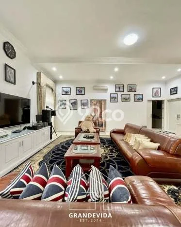 Rumah Mewah LB 480m2 Siap Huni Desain Elegan di Jati Padang, Jakarta Selatan Rumah Mewah LB 480m2 Siap Huni Desain Elegan di Jati Padang, Jakarta Selatan