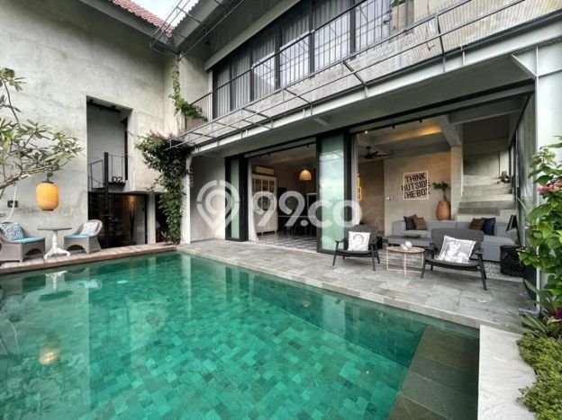 Dijual Rumah Luas Elegan Dengan View Eksklusif di Canggu, Badung Dijual Rumah Luas Elegan Dengan View Eksklusif di Canggu, Badung