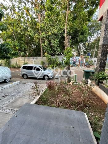 Hunian Nyaman Asri 2 KT Siap Huni di BSD Tangerang Hunian Nyaman Asri 2 KT Siap Huni di BSD Tangerang