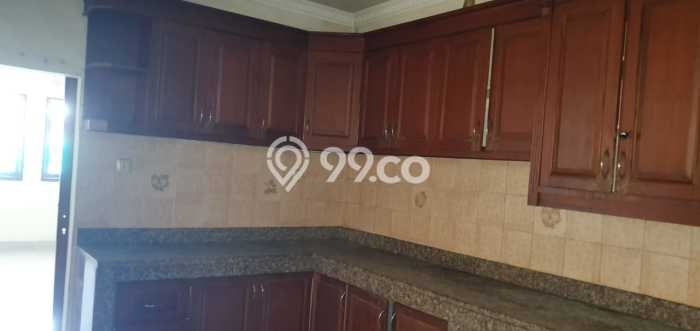 Rumah Berkualitas LT 200m² / LB 200m² di Sunter, Dekat Pusat Kota, Jakarta Utara Rumah Berkualitas LT 200m² / LB 200m² di Sunter, Dekat Pusat Kota, Jakarta Utara