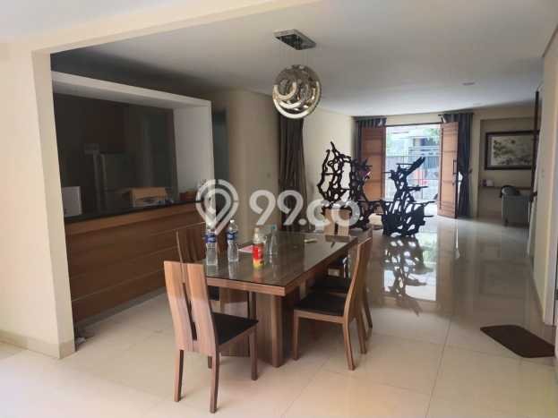 SPECIAL OFFER! Rumah di Sunter, 2 KM, Lingkungan Asri, Luas 175m² LB 200m² SPECIAL OFFER! Rumah di Sunter, 2 KM, Lingkungan Asri, Luas 175m² LB 200m²