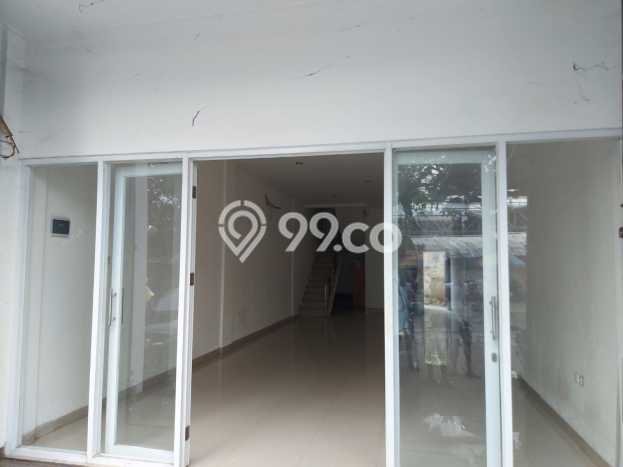 For Rent Ruko Strategis Kawasan Cempaka Putih, Luas 330m², Area Utama For Rent Ruko Strategis Kawasan Cempaka Putih, Luas 330m², Area Utama