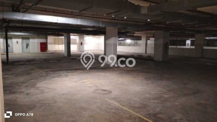 Area Ramai! Komersial Dijual di Benda untuk Bisnis Luas Bangunan 6000m2 Area Ramai! Komersial Dijual di Benda untuk Bisnis Luas Bangunan 6000m2