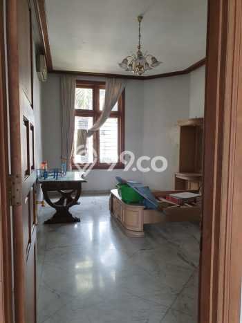 Hunian Mewah Siap Huni LT 2062m2 di Kelapa Gading, Jakarta Utara Hunian Mewah Siap Huni LT 2062m2 di Kelapa Gading, Jakarta Utara