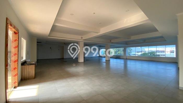 Untuk Dijual Komersial di Pasar Baru Jakarta Pusat LT 618m2 / LB 2700m2 Untuk Dijual Komersial di Pasar Baru Jakarta Pusat LT 618m2 / LB 2700m2