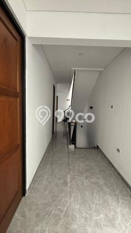 Jual Rumah Mewah Elegan Dengan View Eksklusif di Sunter, Jakarta Utara Jual Rumah Mewah Elegan Dengan View Eksklusif di Sunter, Jakarta Utara