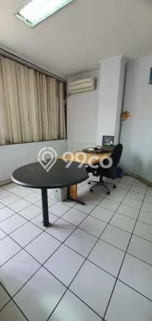 Ruko Dijual di Prime Area Jakarta Pusat Luas 900m2 Ruko Dijual di Prime Area Jakarta Pusat Luas 900m2