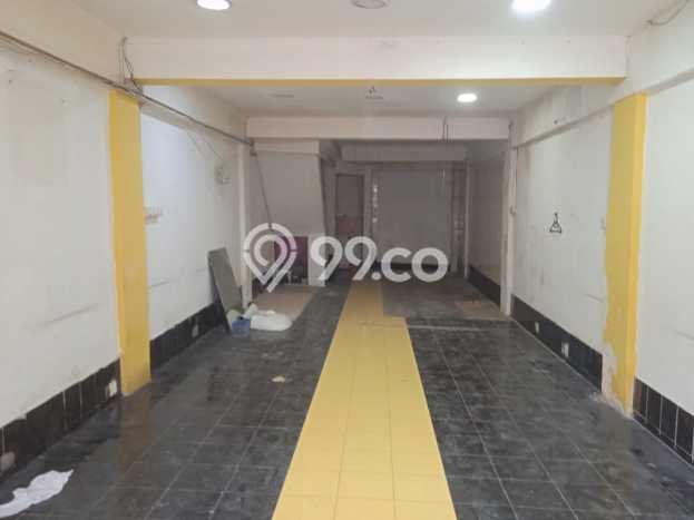 AREA BERKEMBANG! Ruko For Rent Kawasan Tanjung Duren, Luas 200m², Siap Bisnis AREA BERKEMBANG! Ruko For Rent Kawasan Tanjung Duren, Luas 200m², Siap Bisnis