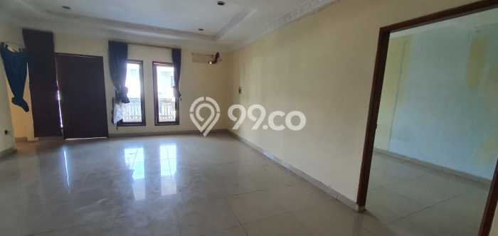 Rumah Berkualitas LT 200m² / LB 200m² di Sunter, Dekat Pusat Kota, Jakarta Utara Rumah Berkualitas LT 200m² / LB 200m² di Sunter, Dekat Pusat Kota, Jakarta Utara