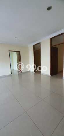 Rumah Berkualitas LT 200m² / LB 200m² di Sunter, Dekat Pusat Kota, Jakarta Utara Rumah Berkualitas LT 200m² / LB 200m² di Sunter, Dekat Pusat Kota, Jakarta Utara