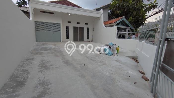 AREA PREMIUM! Komersial For Rent Kawasan Sunter, Luas 304m², Area Utama AREA PREMIUM! Komersial For Rent Kawasan Sunter, Luas 304m², Area Utama