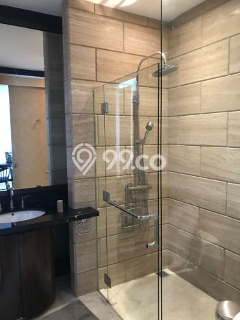 Apartemen Harga Sewa Kompetitif Disewakan di Menteng Jakarta Pusat, 2 KT, 225m2 Apartemen Harga Sewa Kompetitif Disewakan di Menteng Jakarta Pusat, 2 KT, 225m2