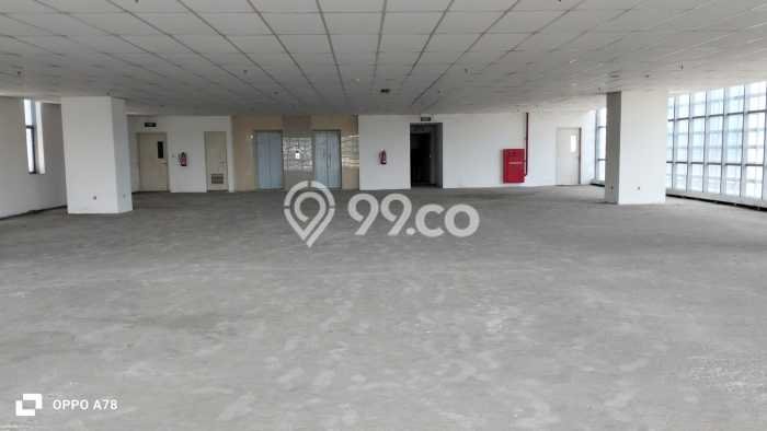 Area Ramai! Komersial Dijual di Benda untuk Bisnis Luas Bangunan 6000m2 Area Ramai! Komersial Dijual di Benda untuk Bisnis Luas Bangunan 6000m2