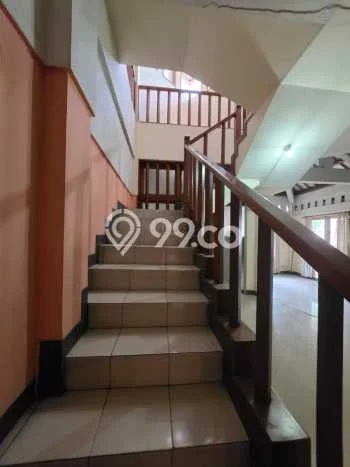 Jarang Ada! Rumah Sewa 4 Kamar Bagus Siap Huni Rawamangun Jarang Ada! Rumah Sewa 4 Kamar Bagus Siap Huni Rawamangun