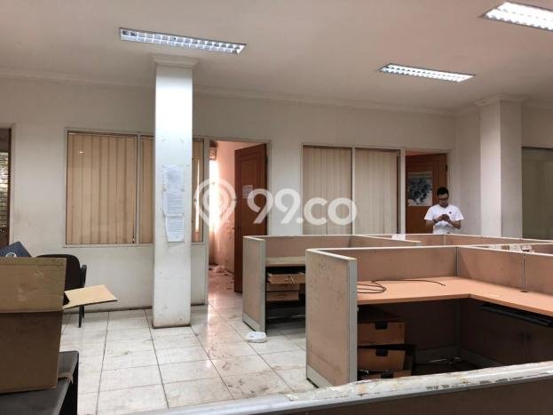 SEWA TERBAIK! Gudang Kawasan , Luas 2888m2m², Jalan Utama SEWA TERBAIK! Gudang Kawasan , Luas 2888m2m², Jalan Utama