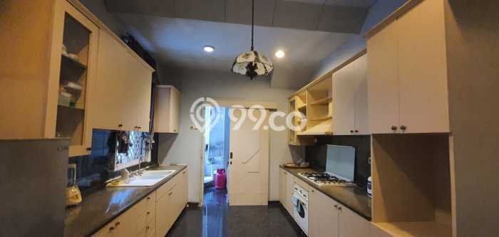 For Sale! Luxury House LT 300m2 Desain Elegan di Sunter For Sale! Luxury House LT 300m2 Desain Elegan di Sunter