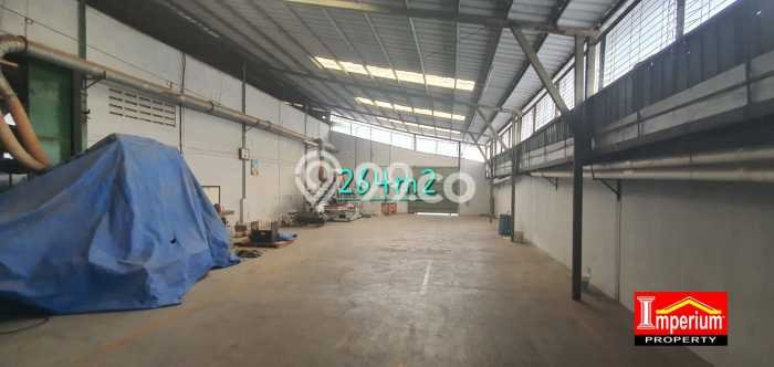 Gudang Disewa di Citeureup, Bogor, LT 30000m2 / LB 17000m2 Gudang Disewa di Citeureup, Bogor, LT 30000m2 / LB 17000m2