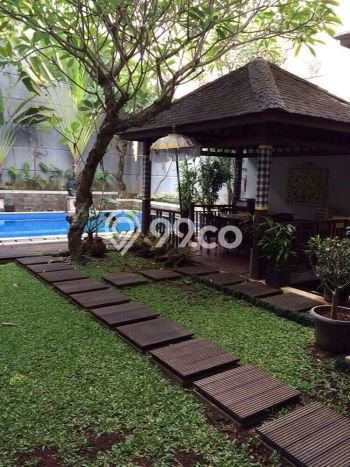 Hunian Eksklusif Siap Huni LT 717m2 di Menteng, Jakarta Pusat Hunian Eksklusif Siap Huni LT 717m2 di Menteng, Jakarta Pusat